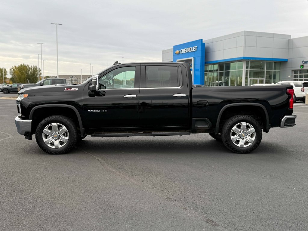 Used 2022 Chevrolet Silverado 3500 LTZ w/ Gooseneck/5TH Wheel Package AWD/4WD image 11