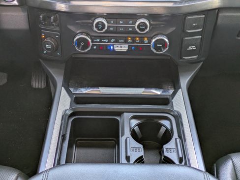 Used 2024 Ford F250 Lariat w/ Lariat Ultimate Package image 18