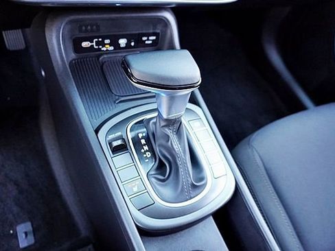 Certified 2026 Hyundai Kona SEL Sport FWD image 30