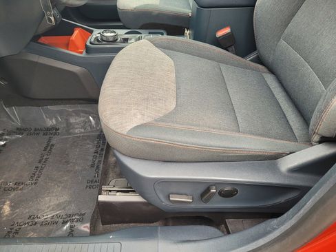 Certified 2022 Ford Maverick XLT w/ XLT Luxury Package image 23