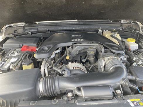 Used 2018 Jeep Wrangler Unlimited Sport AWD/4WD image 32