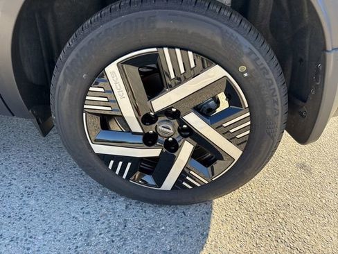 New 2026 Nissan Kicks SV w/ Cold Weather Package image 9