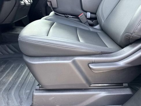 Certified 2026 Chevrolet Silverado 2500 W/T AWD/4WD image 18