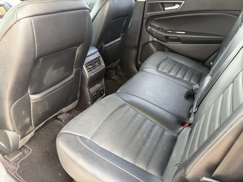 Used 2016 Ford Edge SEL w/ Equipment Group 201A FWD image 13