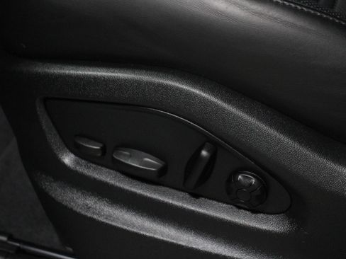 Used 2024 Porsche Cayenne Coupe AWD/4WD image 28