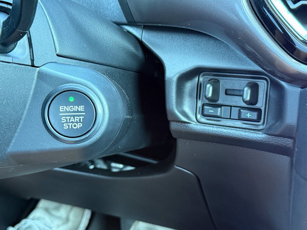 Used 2025 Ford Ranger Lariat w/ FX4 Off-Road Package AWD/4WD image 11