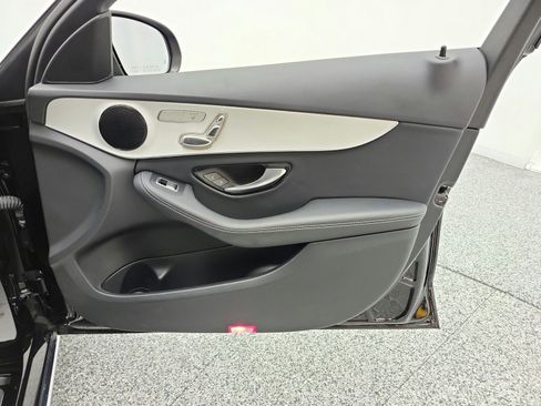 Used 2021 Mercedes-Benz C 300 Sedan image 20