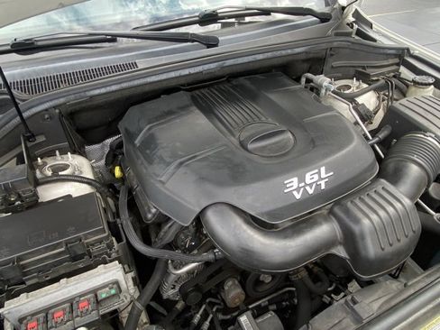 Used 2012 Jeep Grand Cherokee Laredo image 11