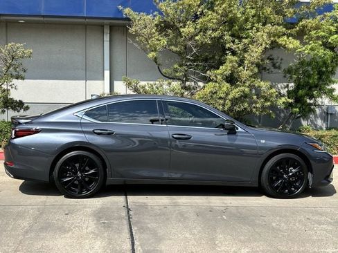 Used 2022 Lexus ES 350 F Sport w/ Accessory Package 2 image 3