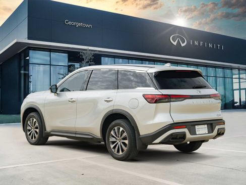 Certified 2023 INFINITI QX60 Pure FWD image 6