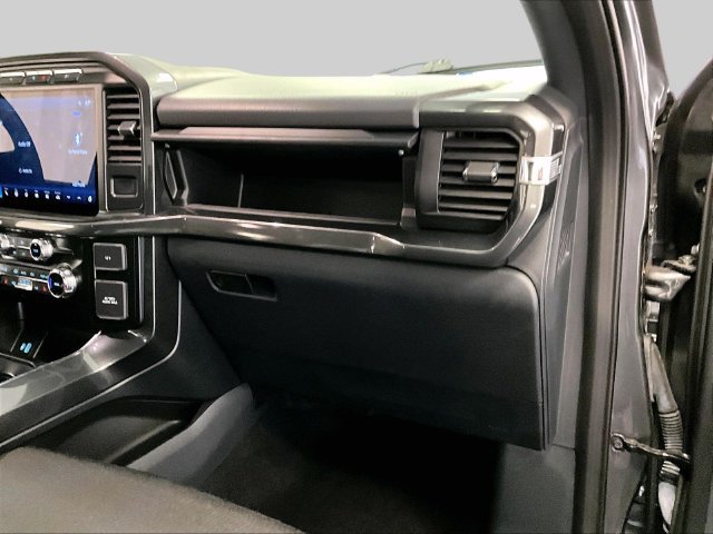 Used 2023 Ford F150 4x4 SuperCrew image 15