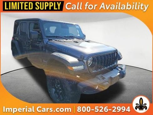 Used 2025 Jeep Wrangler Unlimited Sport S 4xe AWD/4WD image 1