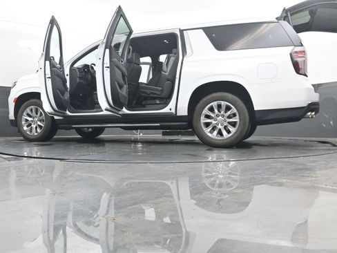 Used 2023 Chevrolet Suburban Premier image 46