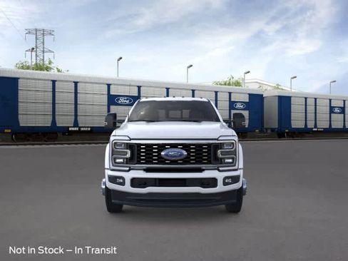 New 2026 Ford F450 Platinum w/ FX4 Off-Road Package image 6