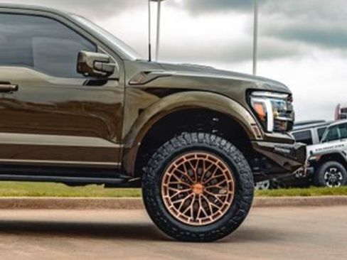 Used 2025 Ford F150 Raptor w/ Equipment Group 803A Raptor R AWD/4WD image 3