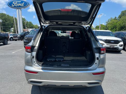 Used 2022 Mitsubishi Outlander SEL AWD/4WD image 13