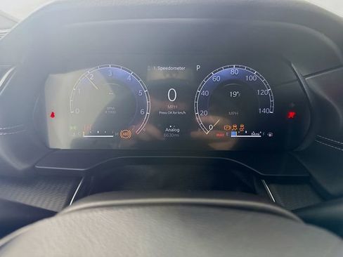 Used 2024 Jeep Grand Cherokee Altitude image 12