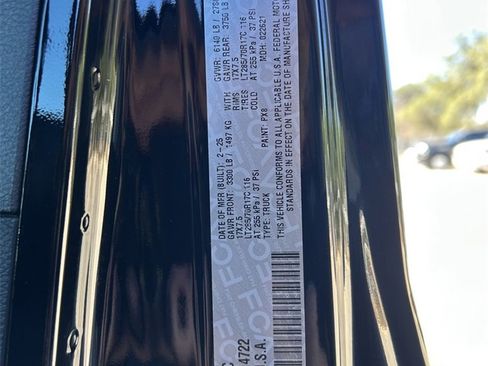 Used 2025 Jeep Gladiator Mojave w/ Safety Group image 12