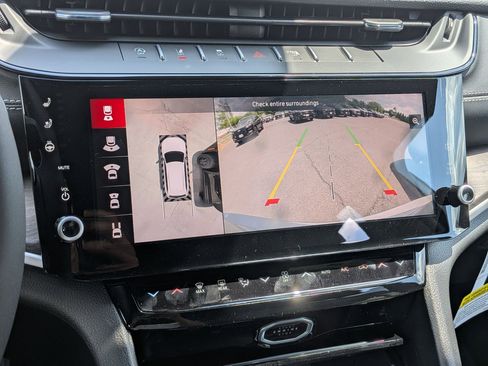 New 2026 Jeep Grand Cherokee Limited AWD/4WD image 19