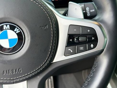 Used 2024 BMW X7 xDrive40i w/ M Sport Package AWD/4WD image 41
