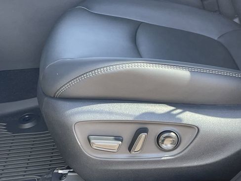 New 2025 Toyota RAV4 XLE Premium image 19