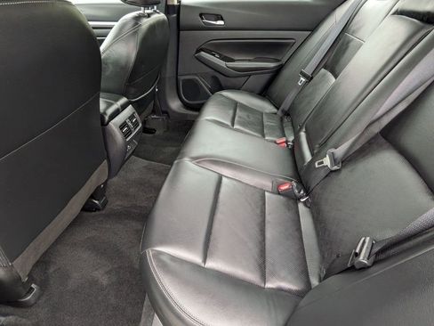 Used 2025 Nissan Altima 2.5 SL FWD image 20