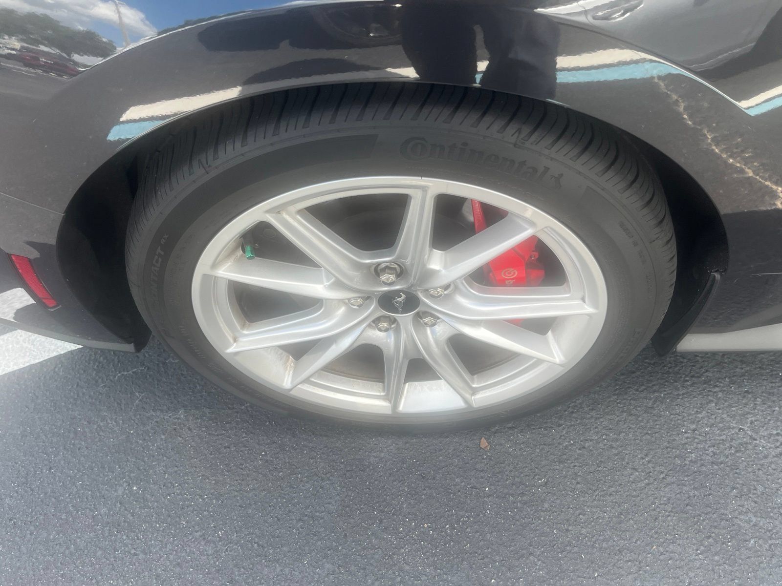 Used 2024 Ford Mustang GT Premium RWD image 3