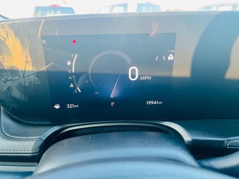 Used 2024 Buick Encore GX Sport Touring image 22