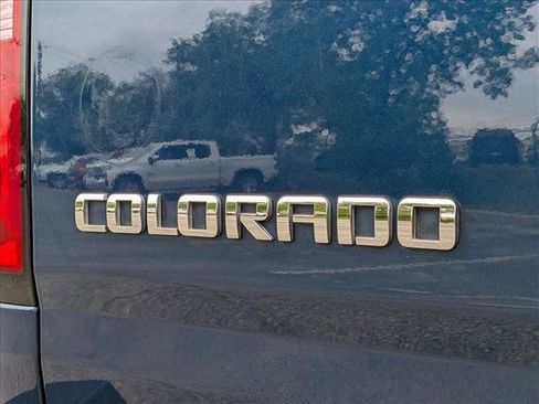 Used 2020 Chevrolet Colorado LT w/ Safety Package image 23