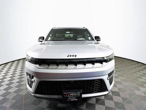 New 2026 Jeep Grand Wagoneer 4WD w/ Premium Group I image 2