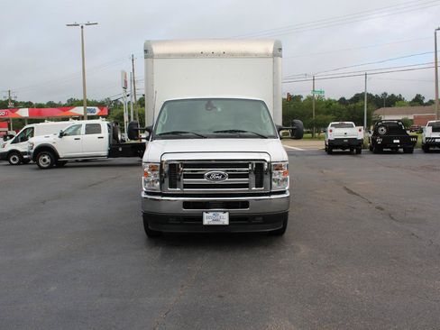Used 2026 Ford E-350 and Econoline 350 Super Duty w/ Power Equipment Group RWD image 9