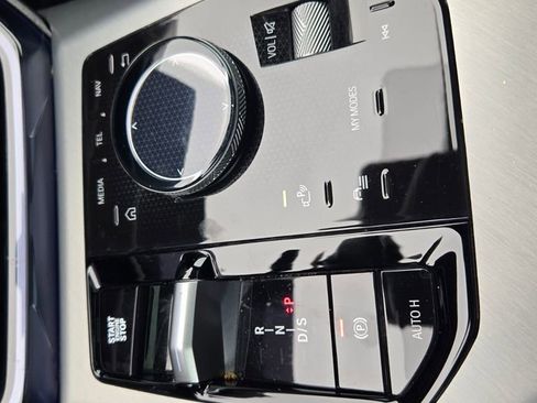 Used 2025 BMW X3 M50 w/ Premium Package image 18