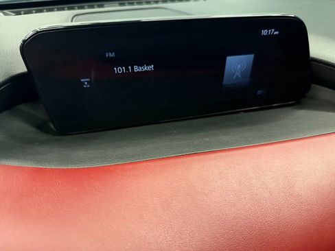 Used 2019 MAZDA MAZDA3 AWD Hatchback w/ Premium Pkg image 11