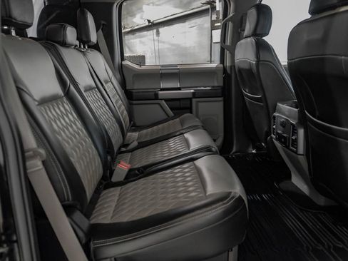 Used 2019 Ford F250 XLT w/ XLT Premium Package image 35