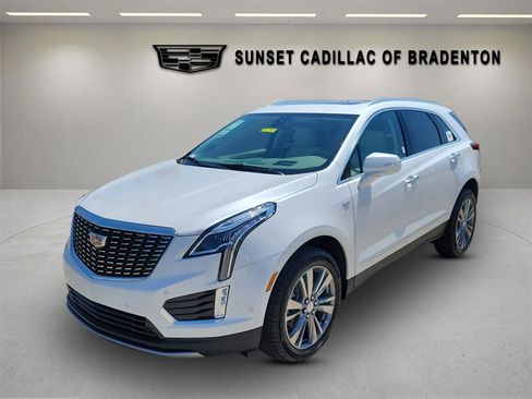 New 2026 Cadillac XT5 Premium Luxury w/ LPO, Floor Liner Package image 8