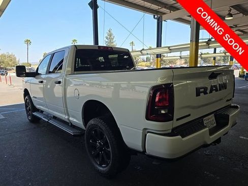 Used 2025 RAM 2500 Big Horn AWD/4WD image 3