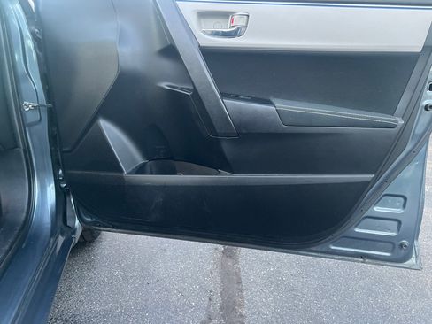 Used 2014 Toyota Corolla L image 11