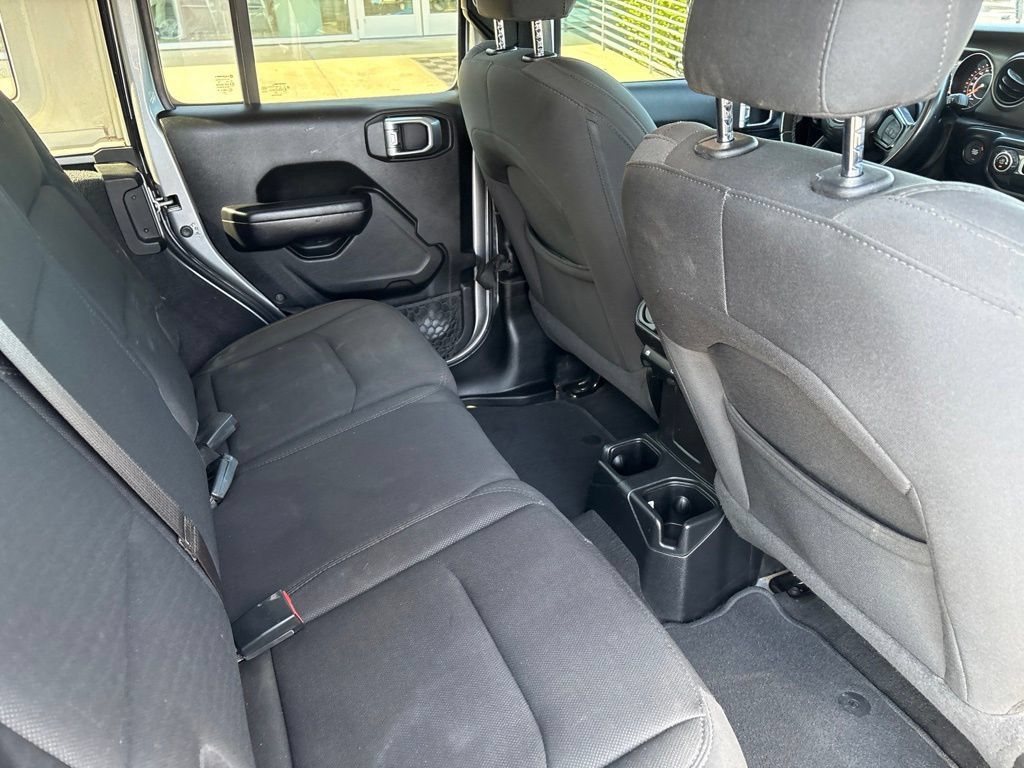 Used 2020 Jeep Wrangler Unlimited Sport S AWD/4WD image 14