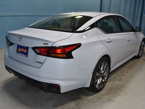 Certified 2024 Nissan Altima 2.0 SR image 23