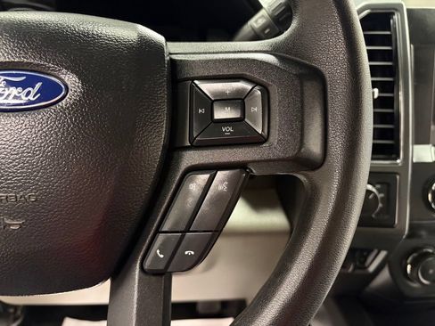 Used 2021 Ford F250 XLT w/ XLT Premium Package AWD/4WD image 12