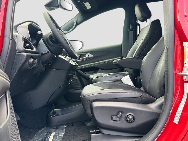New 2027 Chrysler Pacifica Select FWD image 19