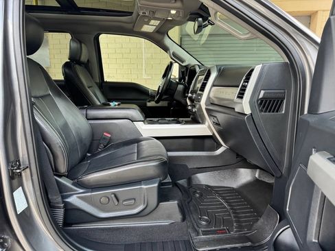 Used 2021 Ford F250 Lariat AWD/4WD image 38