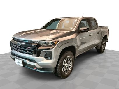Used 2023 Chevrolet Colorado Z71 w/ Z71 Convenience Package 2