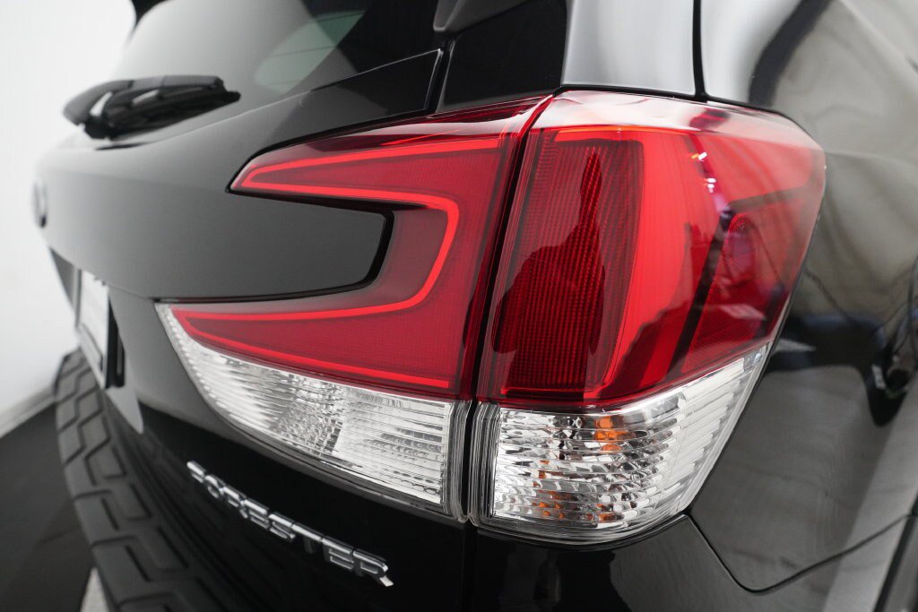 Used 2020 Subaru Forester Limited w/ Popular Package #3 AWD/4WD image 34