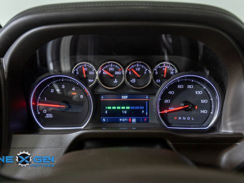 Used 2020 Chevrolet Silverado 2500 LTZ w/ LTZ Texas Edition image 16