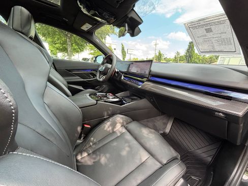 Used 2026 BMW M5 w/ M Driver's Package AWD/4WD image 24
