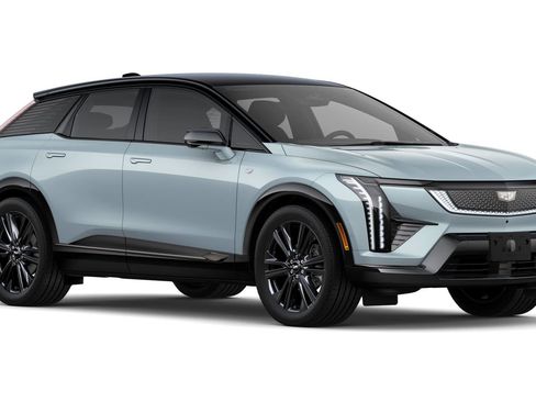 New 2026 Cadillac Optiq Sport 2 w/ LPO, Floor Liner Package AWD/4WD image 6