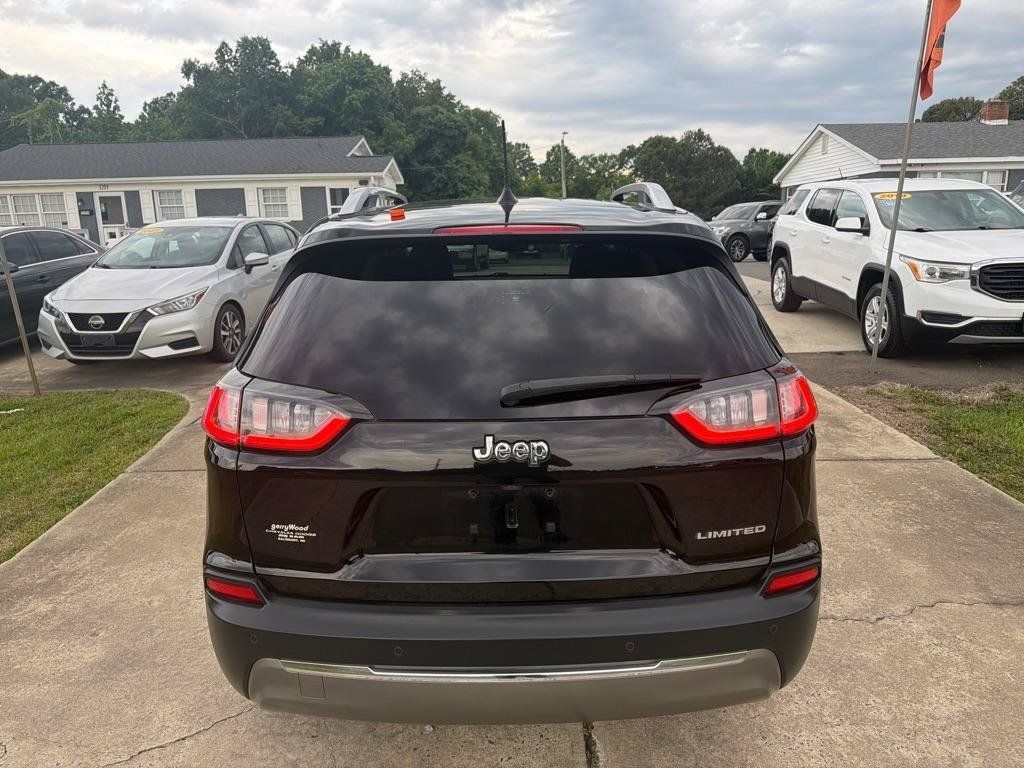 Used 2019 Jeep Cherokee Limited FWD image 13