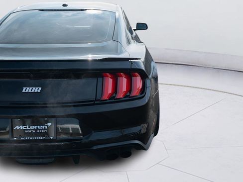 Used 2018 Ford Mustang GT Premium w/ Equipment Group 401A RWD image 22