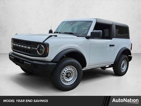 New 2025 Ford Bronco image 1